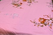 男女合盘长大后，乡愁是一张丑丑的床单